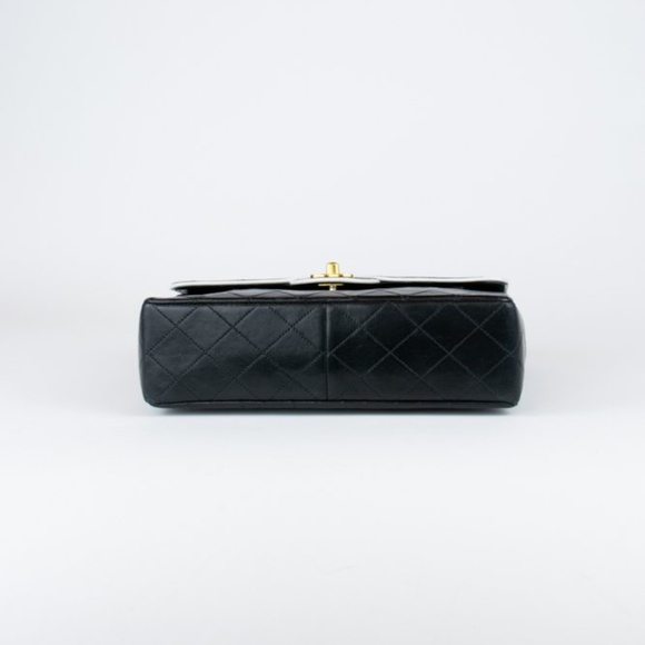 SOLD Chanel Vintage Single Flap Bag - Picture 8 of 16